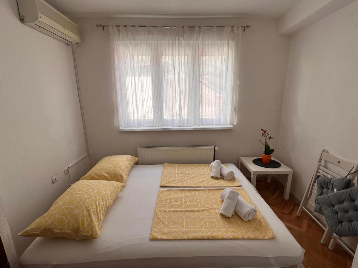 Guest House Kiwi Mostar Exteriör bild